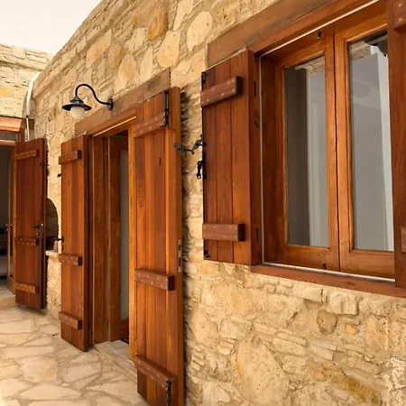 Estia Boutique Сasa de vacaciones Vouni