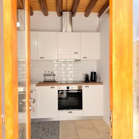 Estia Boutique Сasa de vacaciones Vouni