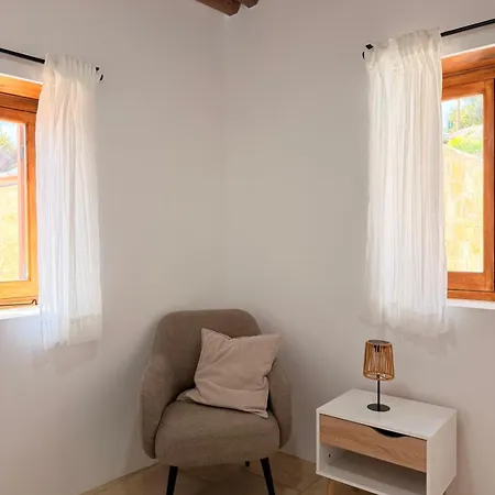 Сasa de vacaciones Estia Boutique *