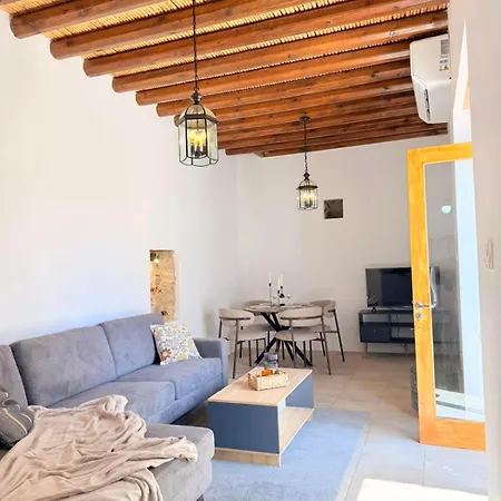 Estia Boutique Holiday home
